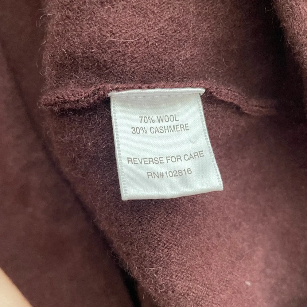 Garnet Hill Oversized Turtleneck Sweater - Cashmere & Wool - Medium - Picture 4 of 4